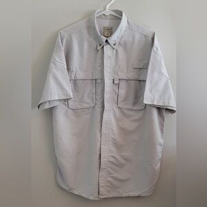 LL Bean, men’s tropicwear short sleeve shirt. Large. Light gray.